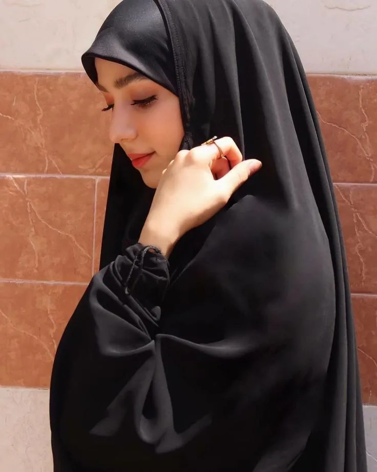 Buse - Başakşehir Escort